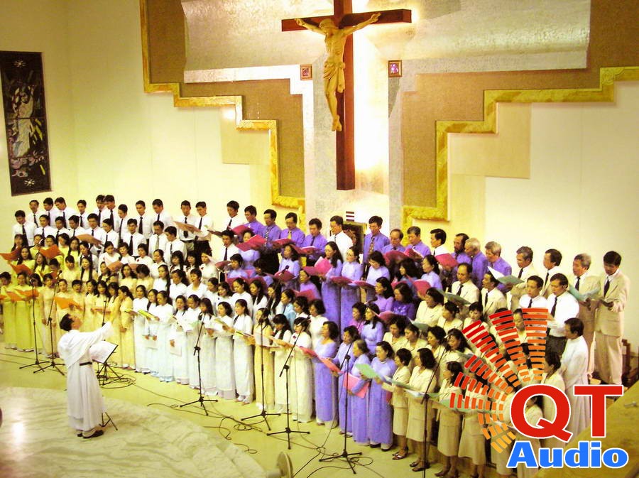 Đàn hát trong nhà thờ sao cho phù hợp