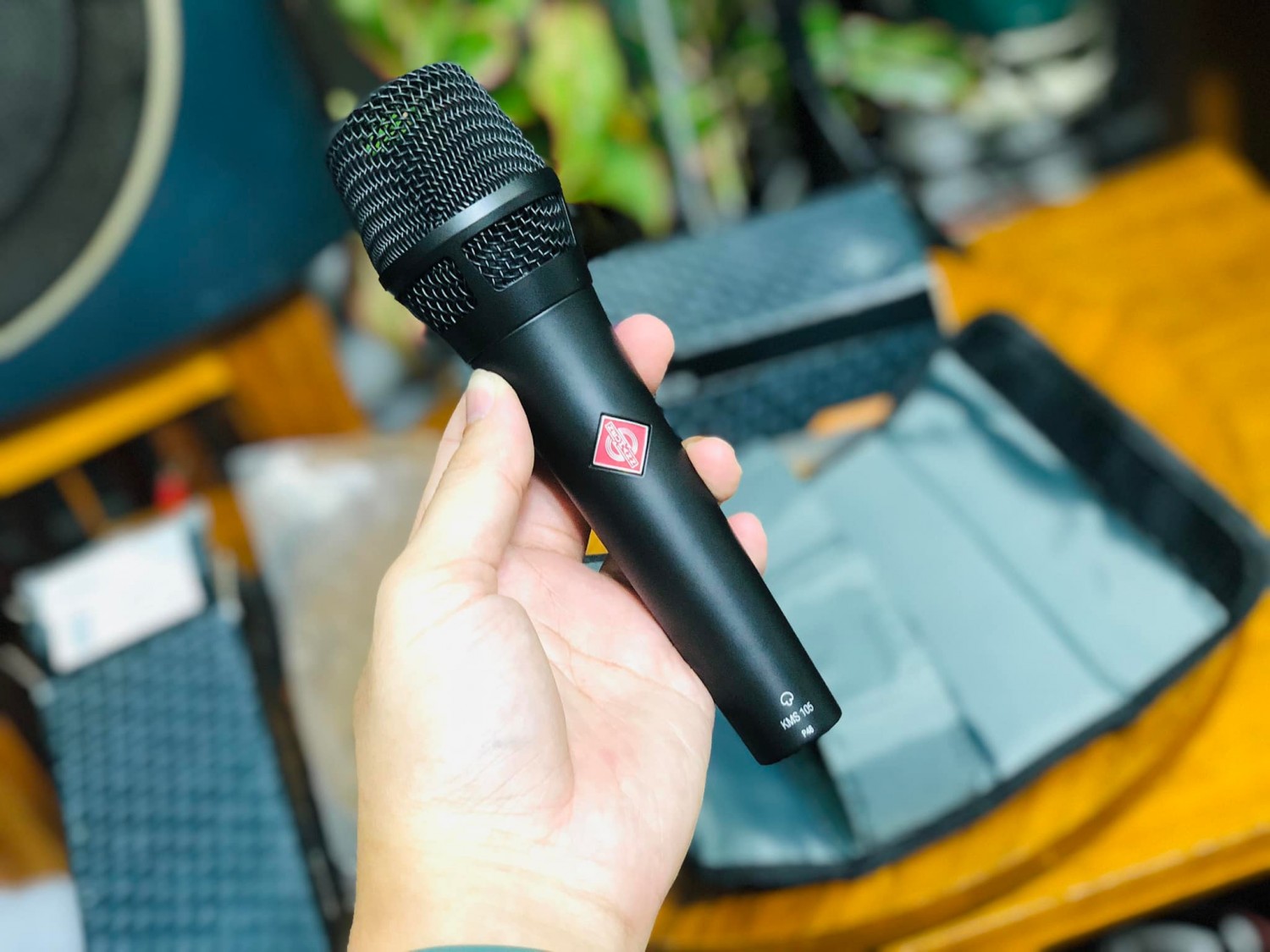 Neumann KMS 105 - Chuyên dùng cho nhà thờ