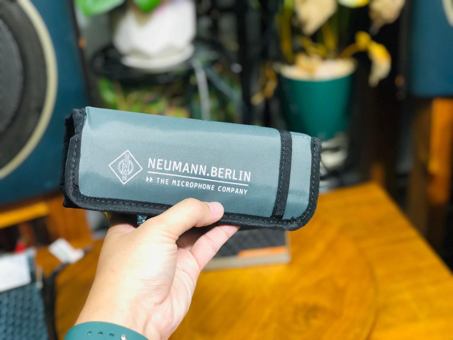 Neumann KMS 105 - Chuyên dùng cho nhà thờ
